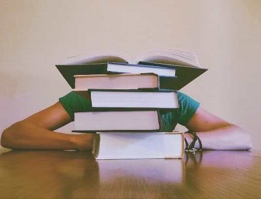 Es ist nicht leicht, ein berufsbegleitendes Studium, den Job und das Privatleben zu koordinieren.
