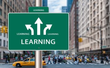 Warum wir uns jetzt weiterbilden müssen TU_Graz_Blogbeitrag-Bild_absolventen.at.jpg